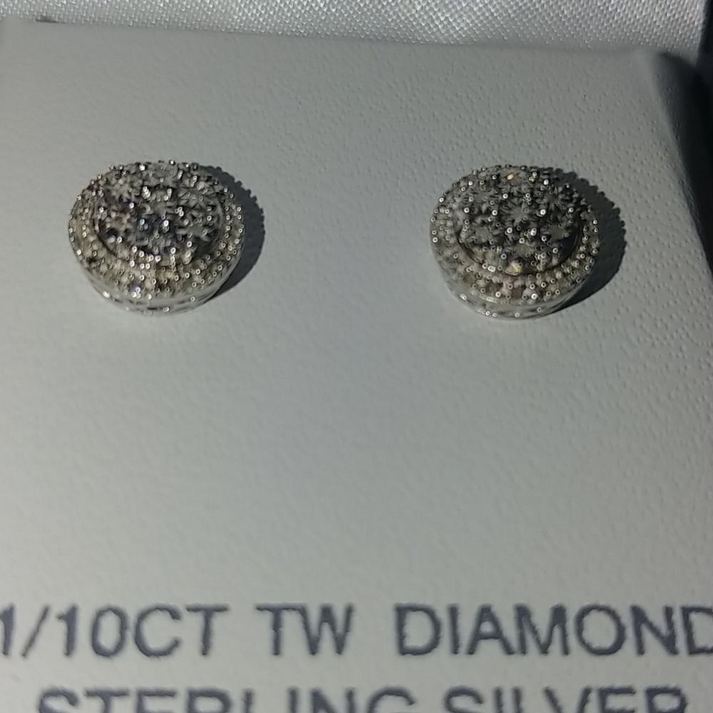 Brandnew Diamond earrings - Picture 8 of 16